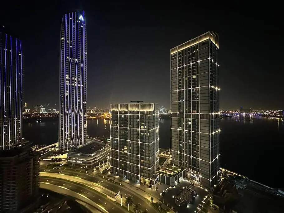 Beautiful 3Br With Canal View Dubai Apartment
