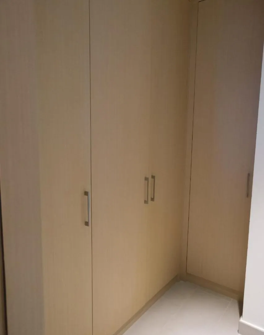 Luxurious 3Br - Pool - Canal View - Kids Play Area Dubai Apartment