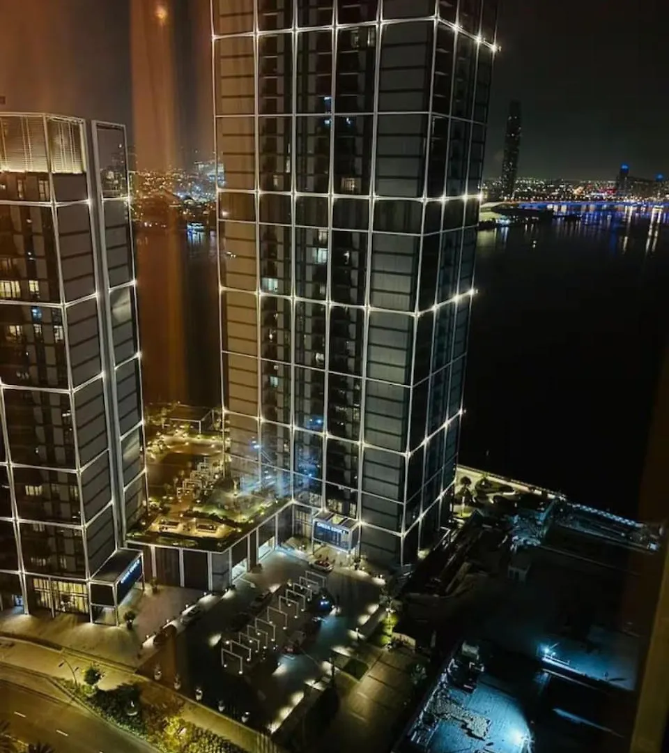 Apartment Luxurious 3Br - Pool - Canal View - Kids Play Area Dubai