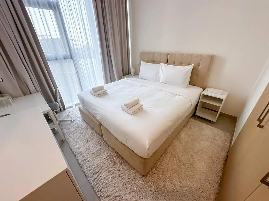 Beautiful 3Br With Canal View Dubai 0*,  United Arab Emirates